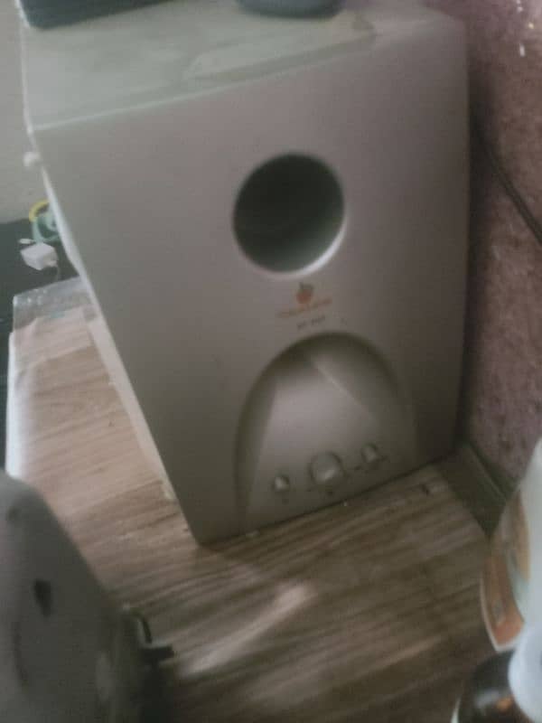 woofer speakers for urgent sale 1