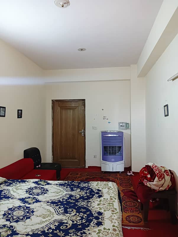 Monthly basis 1bed studio apartment for rent 2