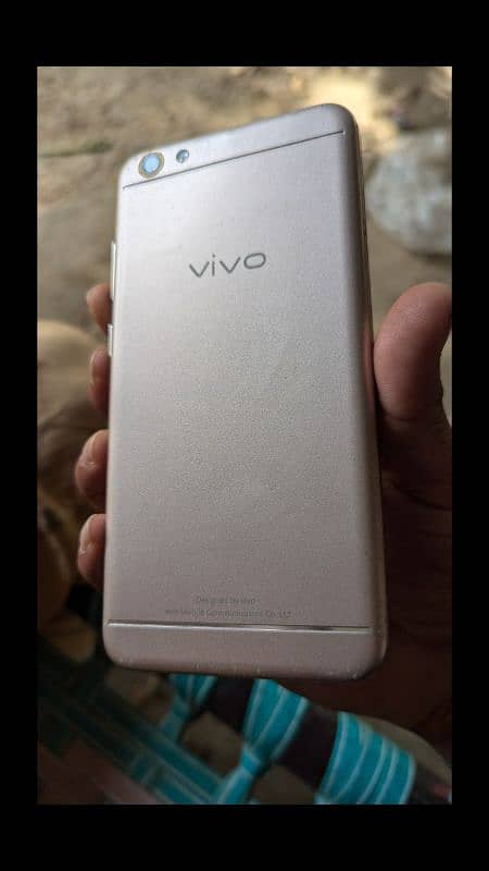 vivo y66 good condition 5