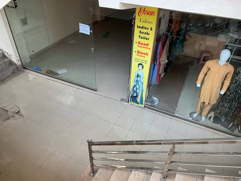 Shop For rent in wallayat Complex bahria town phase 7 3