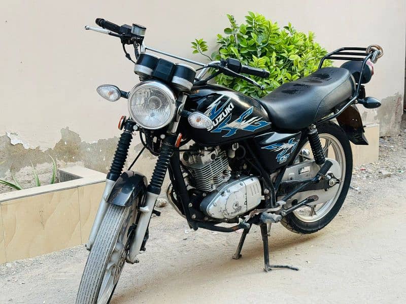 Suzuki GS150 model 2021 9