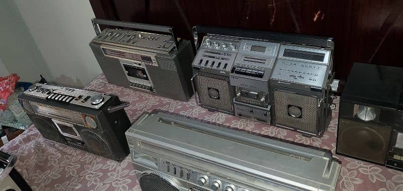 Tape Recorders 8