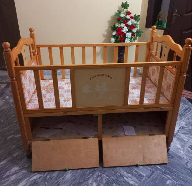 baby bed urgent sale 4