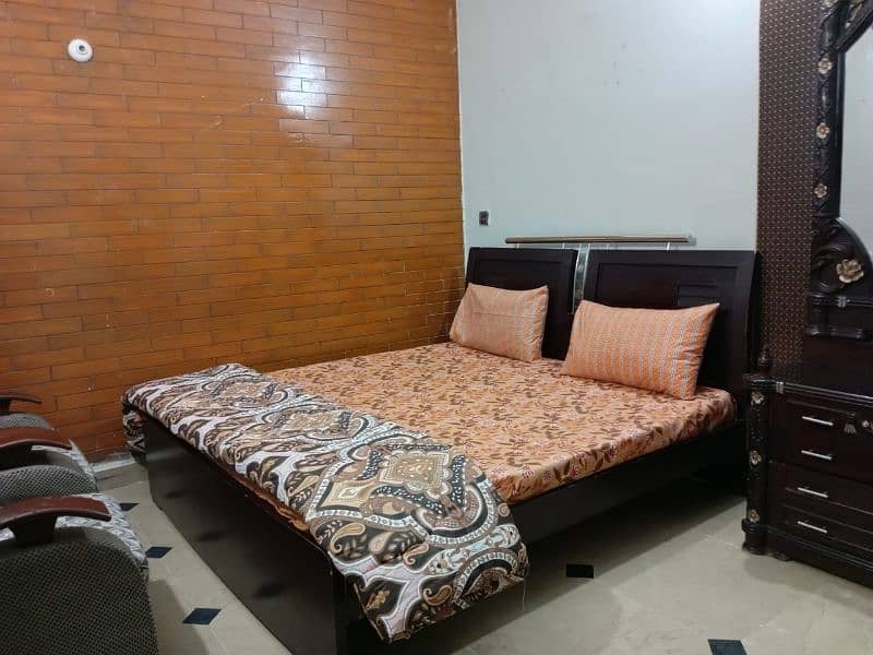 room for avelebl in guest house gulistan joher in Karachi 0