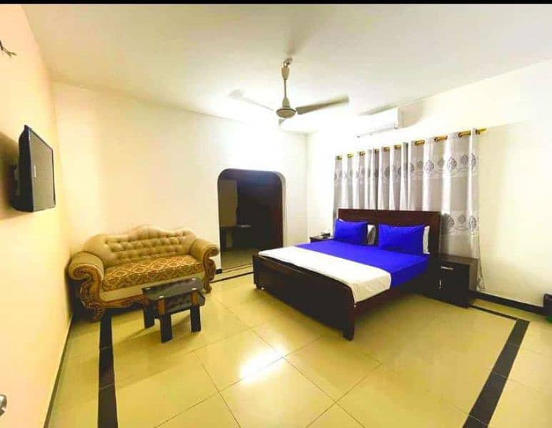 room for avelebl in guest house gulistan joher in Karachi 2