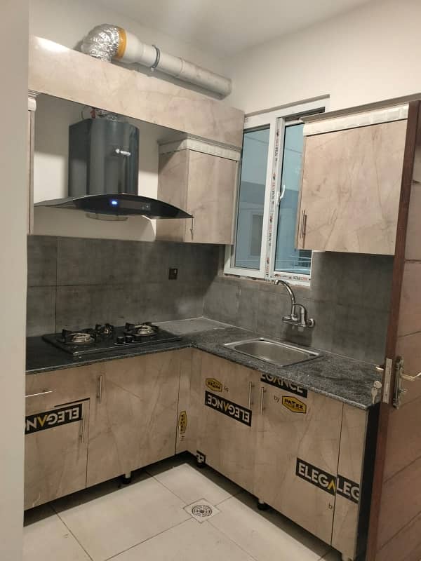 3 Bed Room Apartment Available for Rent In Overseas Block 16 10