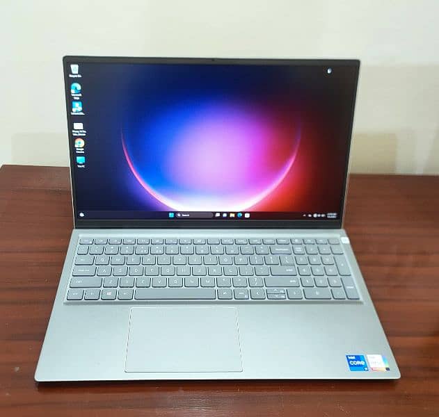 Dell Inspiron 15 5510 •(16/512 GB)• 0