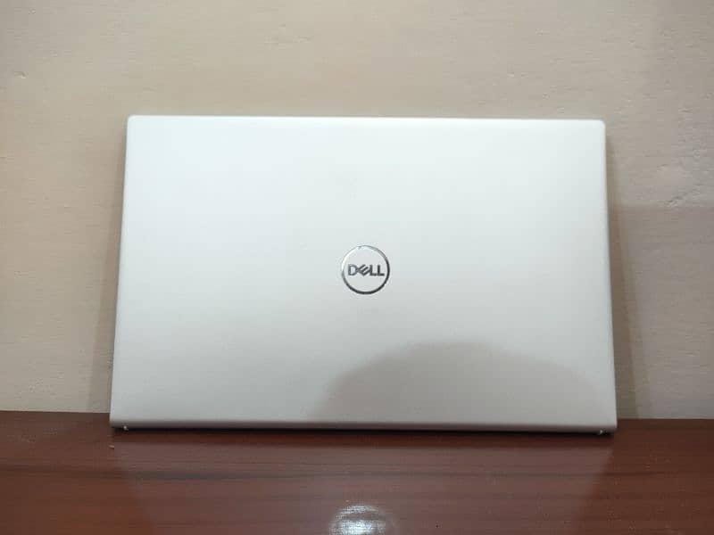 Dell Inspiron 15 5510 •(16/512 GB)• 9