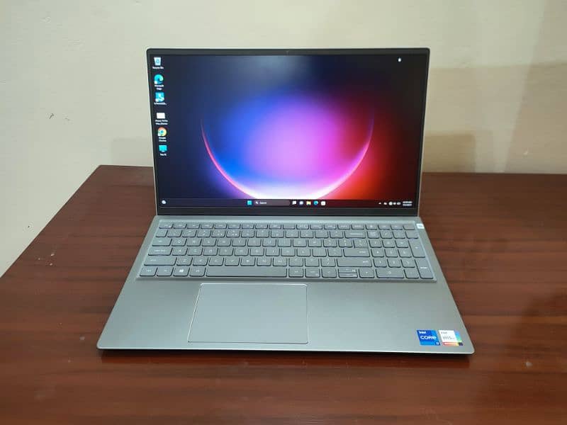 Dell Inspiron 15 5510 •(16/512 GB)• 17