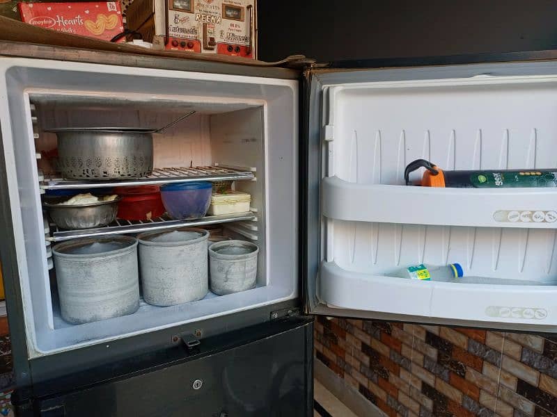 orient full size fridge mint condition 4