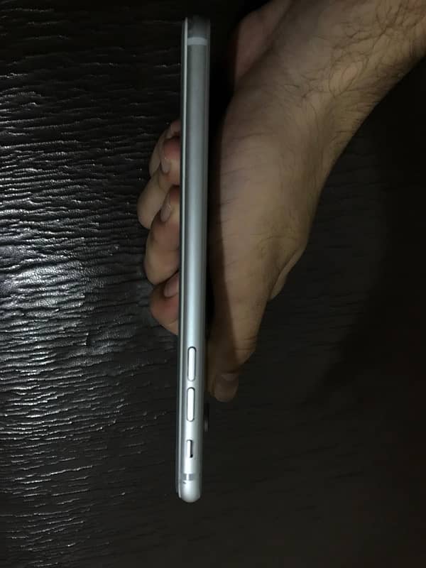 Iphone 8 Plus 64gb PTA Approved 4