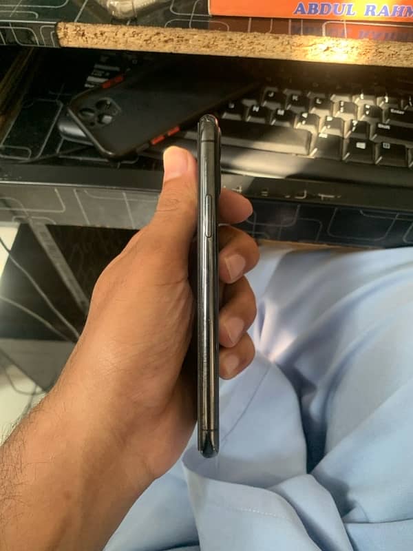 Iphone 11 Pro Nonpta Exchange Possible 1