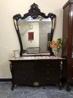 chinioti style dressing table just like brand new 0