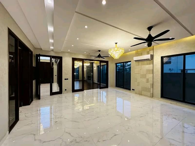 1 Kanal Luxury Uper Portion Available For Rent 8