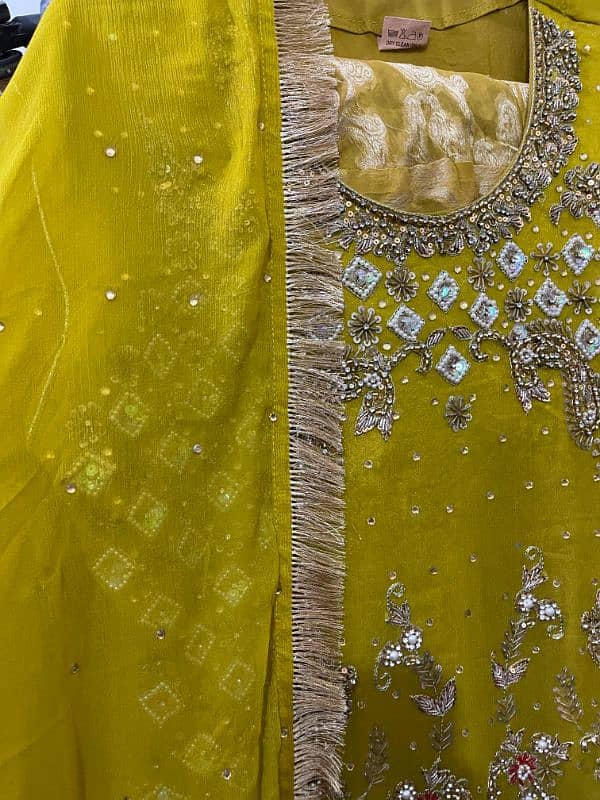 for mehndi wear 3