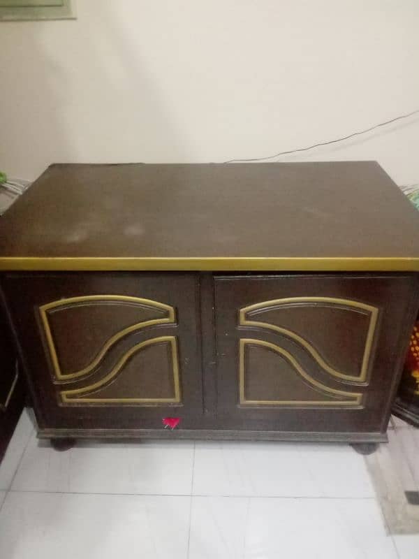 sale of iron stand 0