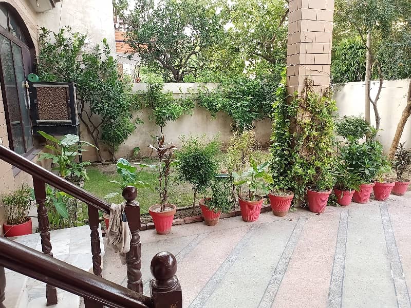 12 marla owner built house for sale in G1 block Johar town Lahore near Doctor hospital 13