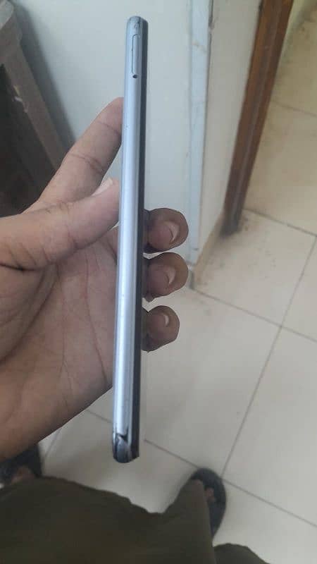 vivo y20 4gb64gb 3