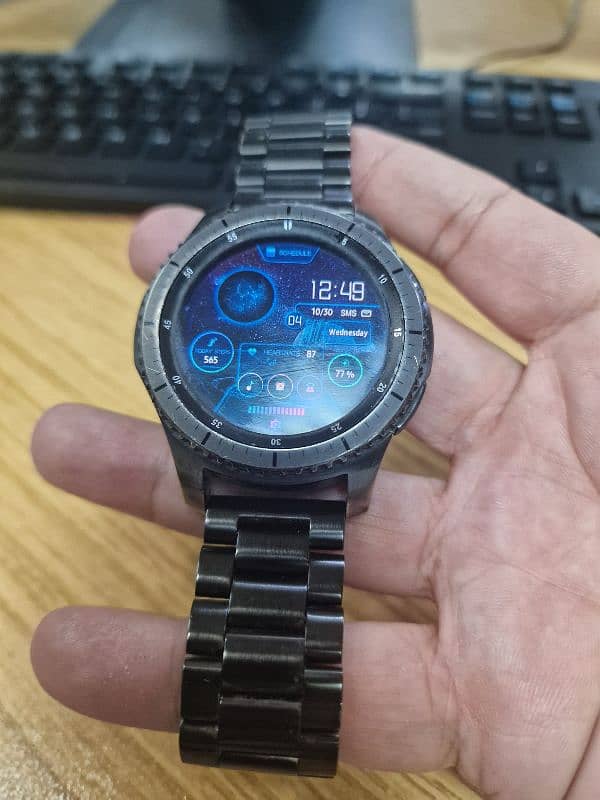 Samsung Gear S3 Frontier 0