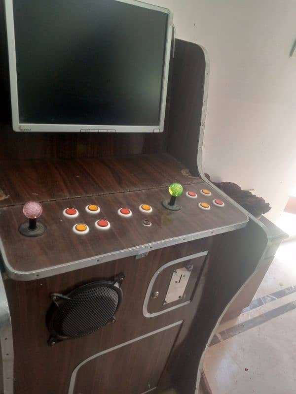 Arcade machine 200+ games 3