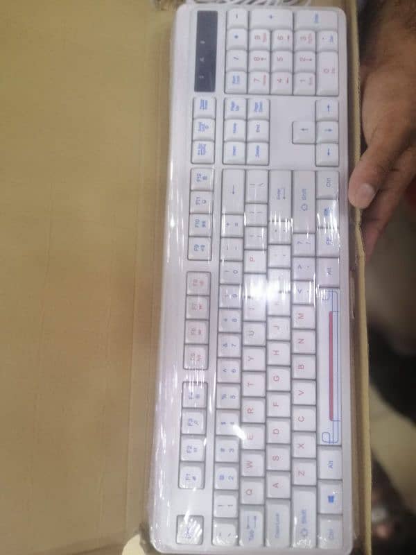 Apple Slim Keyboard 2