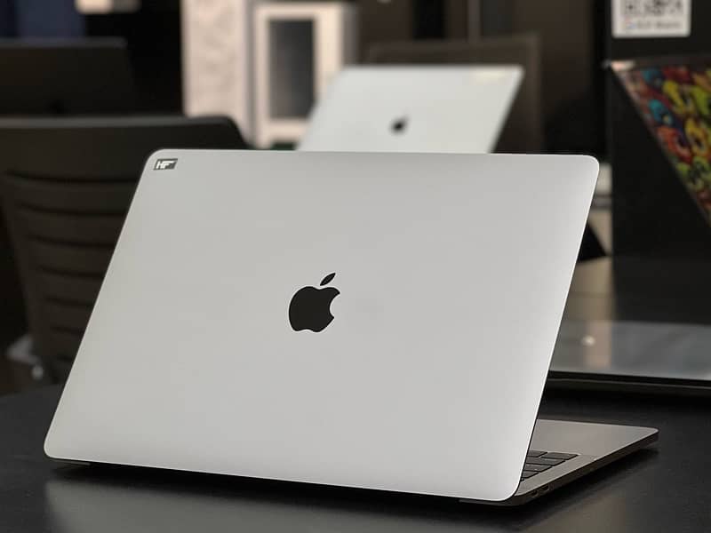 MacBook Pro M1 512GB 8GB 13 Inch 2020 | M1 M3 256GB 0