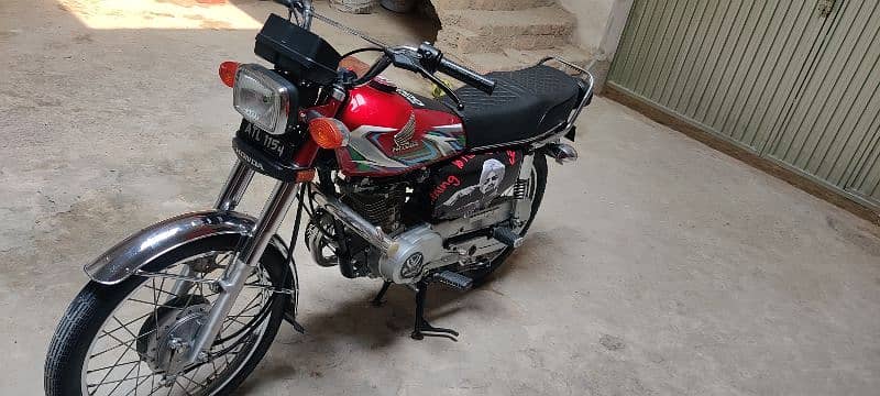 Honda 125 10 by 10 condition 2023 model 2