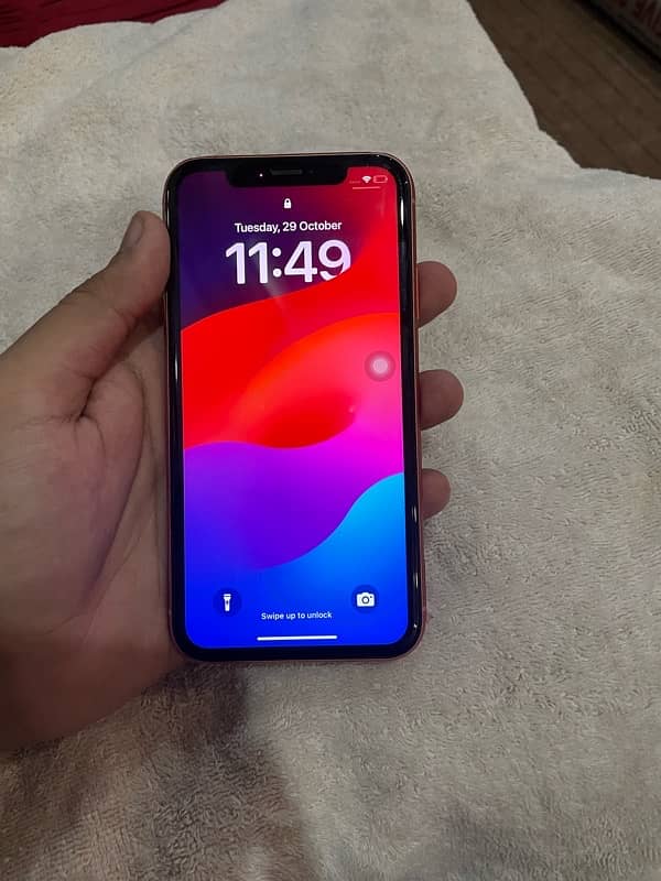 iPhone XR 64gb factory unlock 3