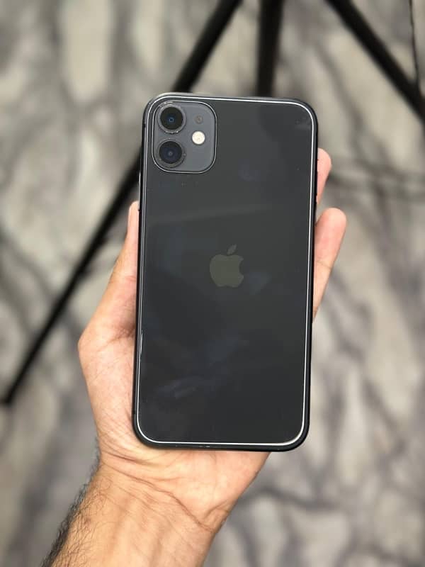 iPhone 11 (PTA Approved) 0