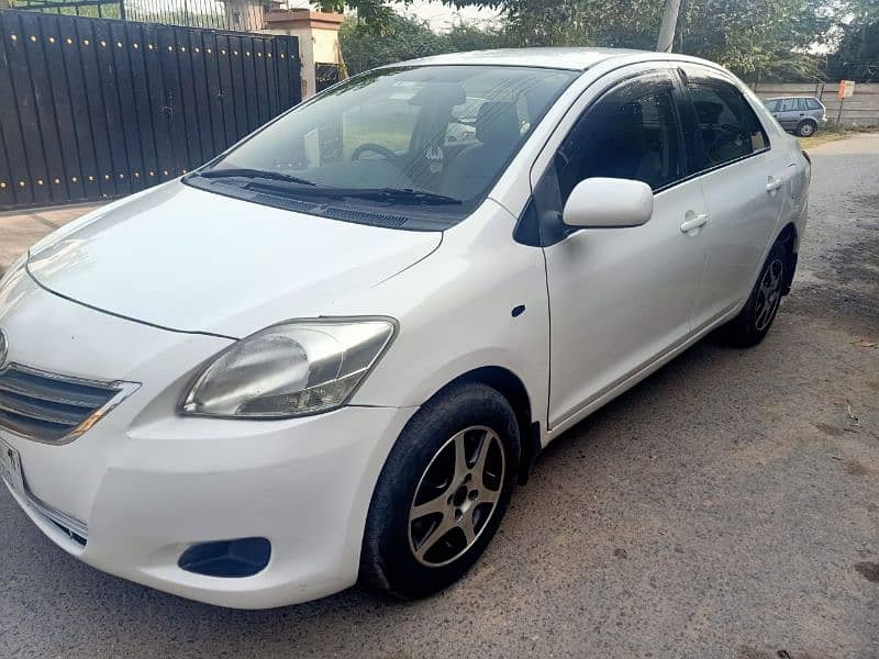 Toyota Belta 2011 japani genuine condition 3