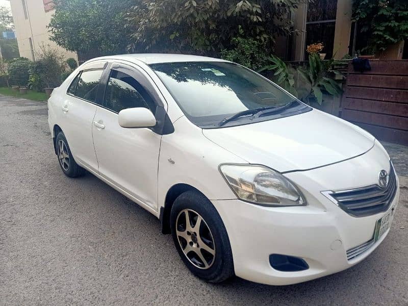 Toyota Belta 2011 japani genuine condition 7