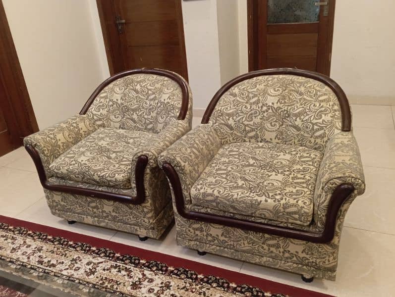 5 Seater Sofa Set(3+1+1) 1