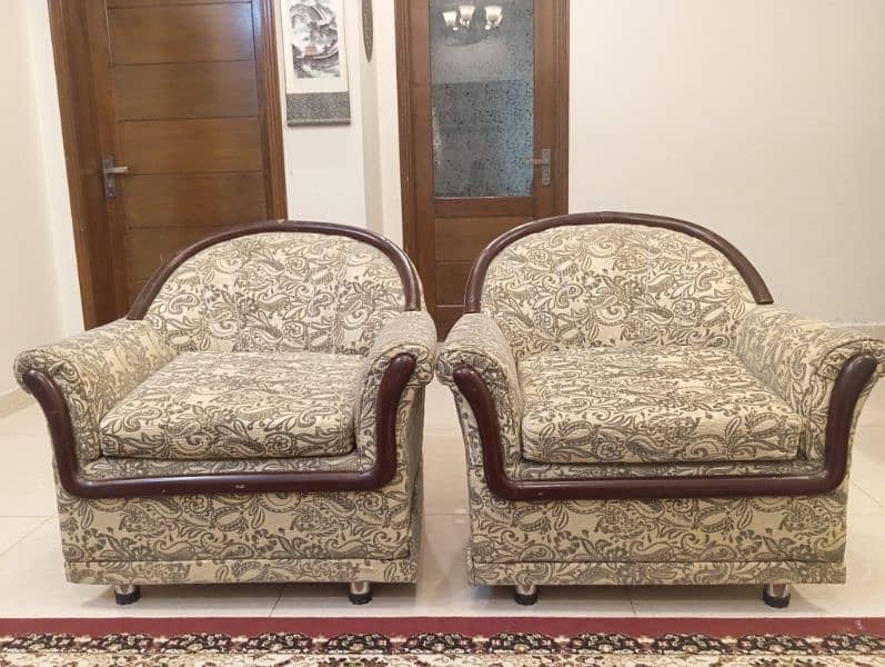 5 Seater Sofa Set(3+1+1) 4