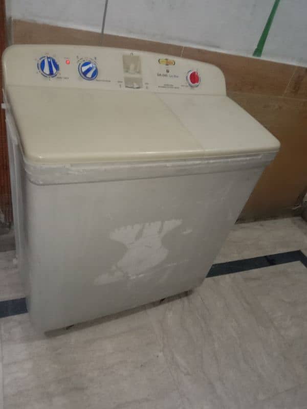 super Asia 10 kgs  with dryer twin tub 6