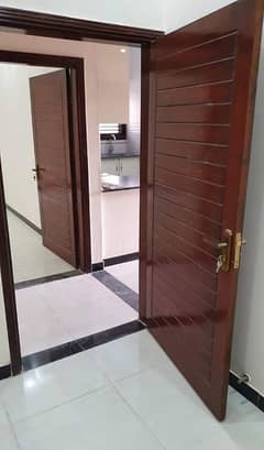 240 gz new portion for rent in maymar 0