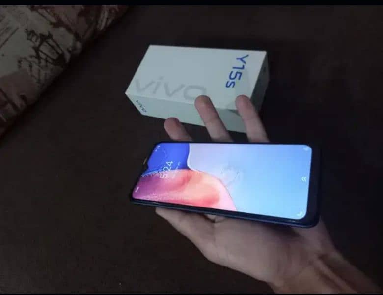 Vivo y15s 3