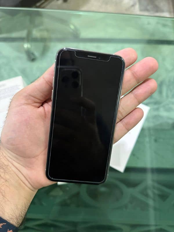 iPhone Xs 64GB Dual SIM PTA Approved 2