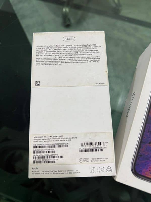 iPhone Xs 64GB Dual SIM PTA Approved 8