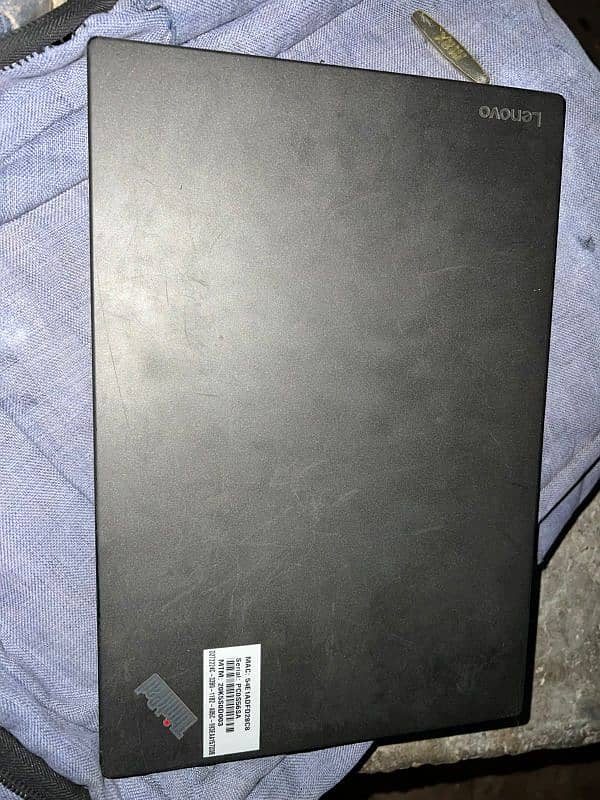 Core i7 Lenovo 8GB RAM & 256GB SSD 6