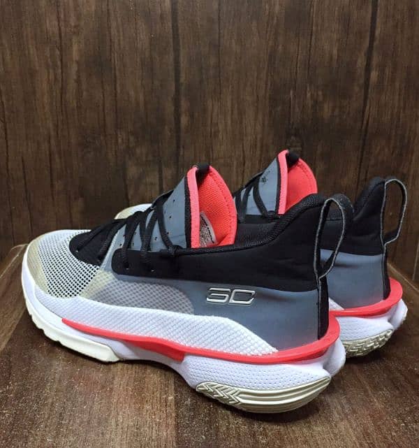 Under Armour Curry 7 UNDRTD Basketball Shoes (Size: 44.5) 8