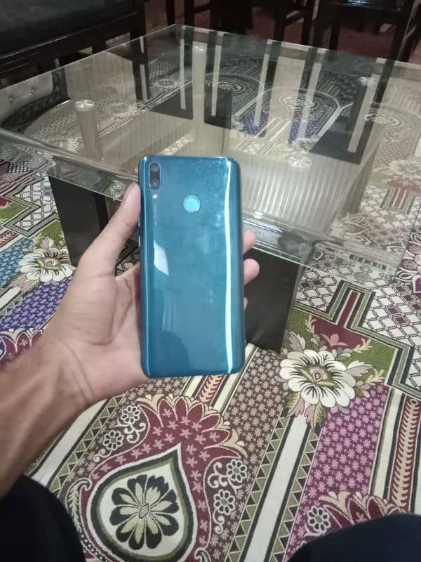 Huawei y9 2019 1