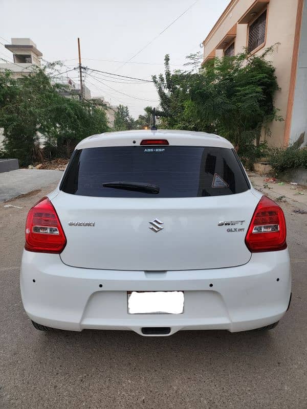 Suzuki Swift 2022 GLX CVT 8