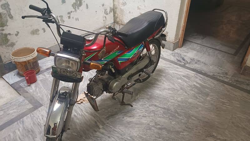 Honda CD70 Genion 5