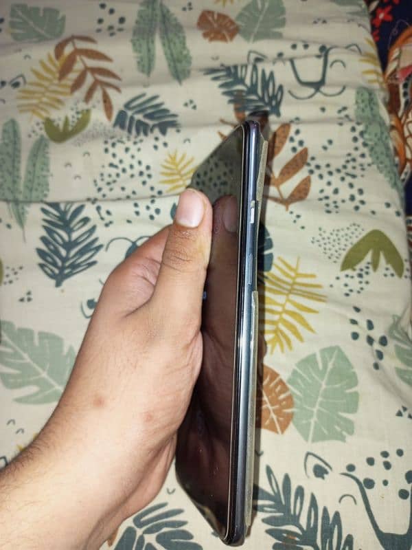 oneplus 8t 8/128 condition 10/10 dual sim 3