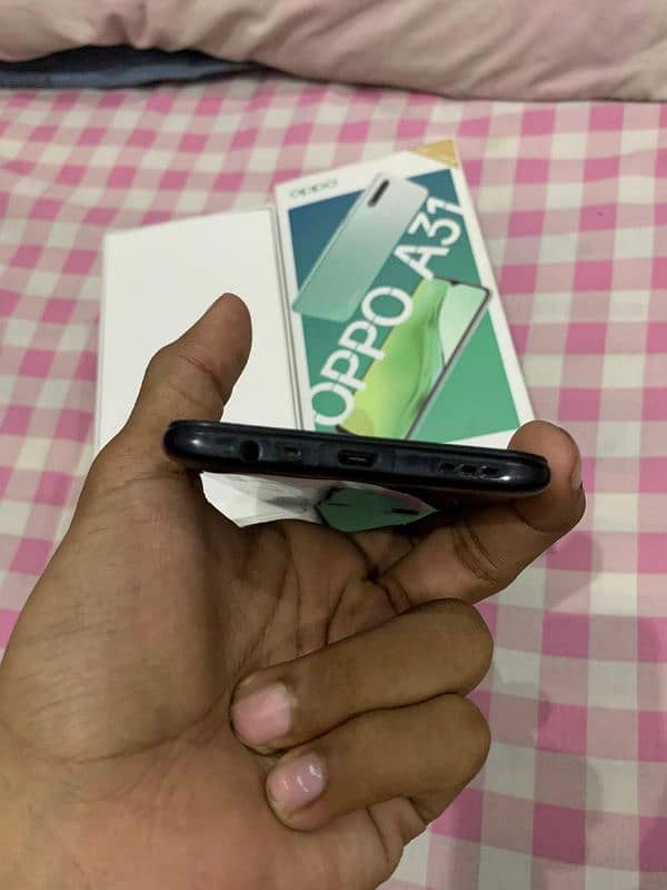 oppo A31   4&128 condition 10/8dual pta approved 2