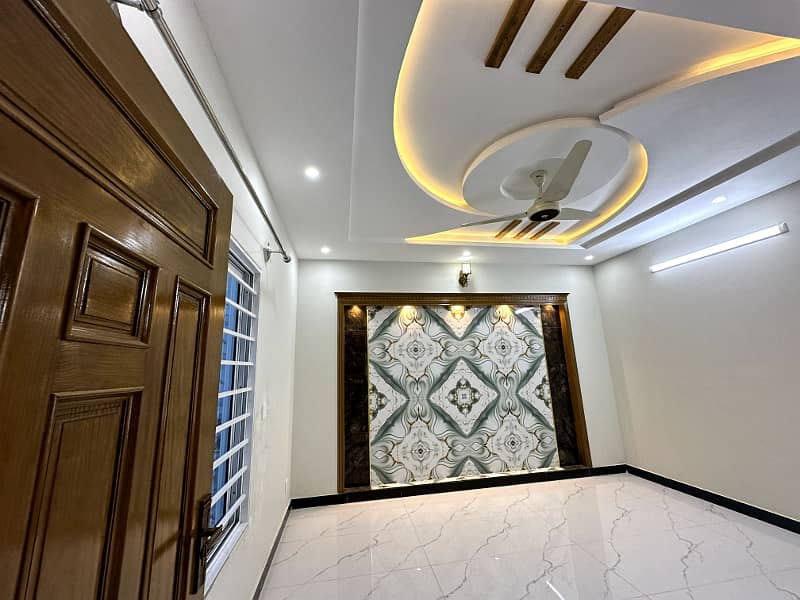 House For Sale In G-13 Islamabad | 10 Marla Brand New Designer House for sale in Islamabad 13