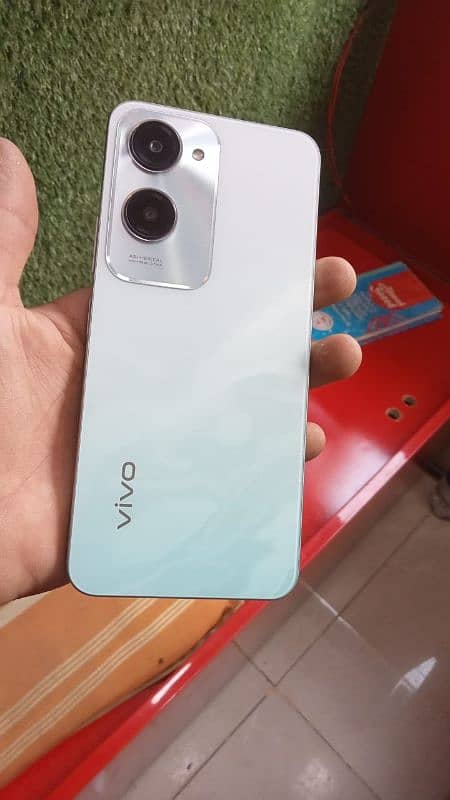 vivo y 18 0