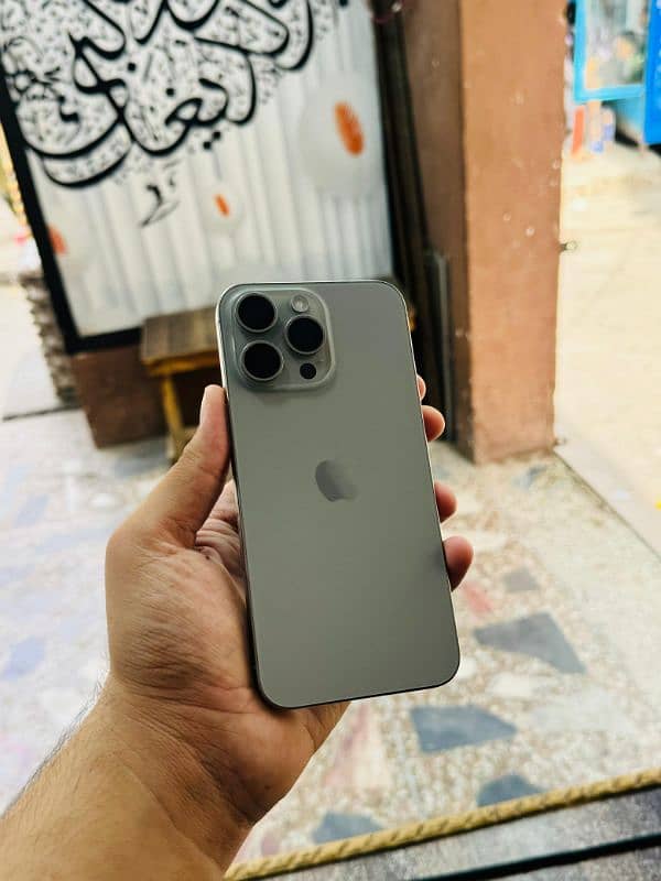 iphone 15 Pro Max Shesha Condition 0