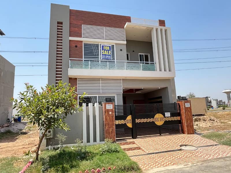 AL kabir town phase 2,outstanding location of house available at best and reasonable price. ideal option for construction and investment purposes. anyone interested can contact with me for further details 25