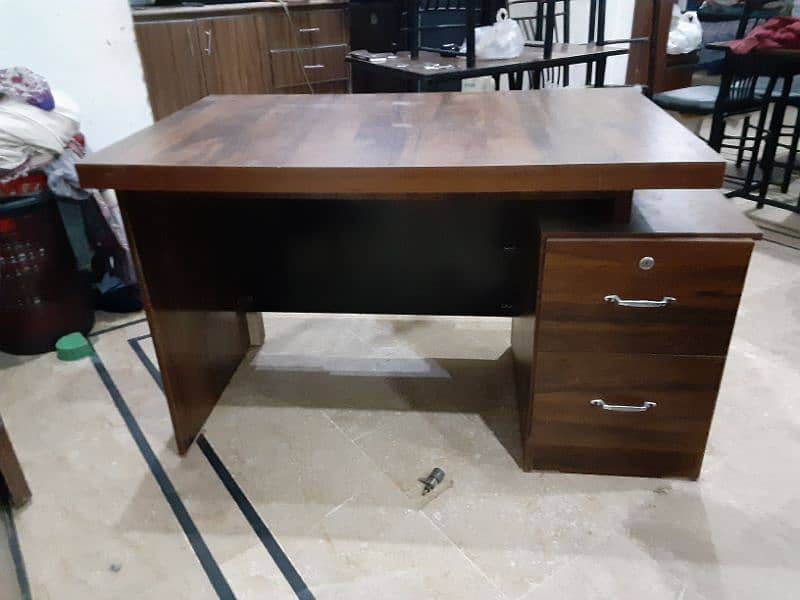 office table urgent for sale 2